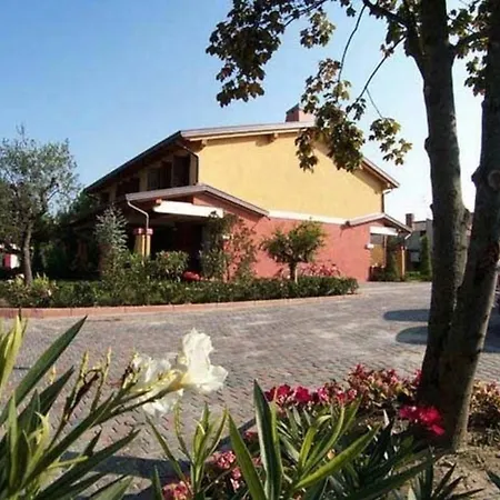 Ferienhaus Fuer 6 Personen Ca 50 Qm In Bibione, Adriakueste Italien Und Umgebung - B59969