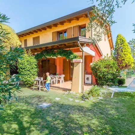 Feriehus Ferienhaus Fuer 6 Personen Ca 50 Qm In Bibione, Adriakueste Italien Und Umgebung - B59969 *