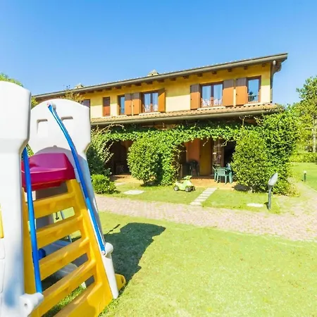 Ferienhaus Fuer 6 Personen Ca 50 Qm In Bibione, Adriakueste Italien Und Umgebung - B59969 別荘 ビビオーネ